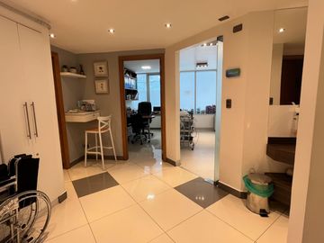 Venta de Clínica central funcionando
