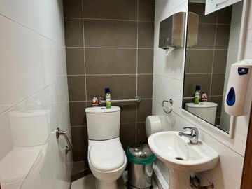 Venta de Clínica central funcionando