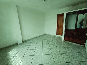 SE VENDE CASA RENTERA DE OPORTUNIDAD 3 PLANTAS, LA CONCORDIA - SANTO DOMINGO - ECUADOR