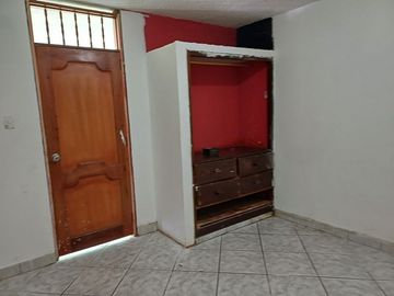 SE VENDE CASA RENTERA DE OPORTUNIDAD 3 PLANTAS, LA CONCORDIA - SANTO DOMINGO - ECUADOR