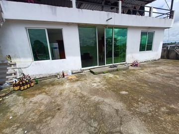 SE VENDE CASA RENTERA DE OPORTUNIDAD 3 PLANTAS, LA CONCORDIA - SANTO DOMINGO - ECUADOR