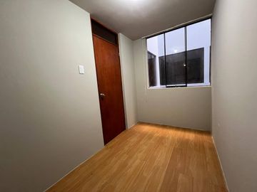 Venta departamento en Los Olivos