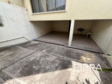 Vendo CASA  en Jardines del Moral, León, Gto.