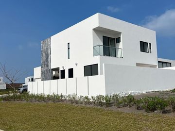 CASA EN VENTA EN PUNTA TIBURÓN LAGUNA 8, RIVIERA VERACRUZANA