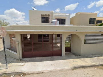 MUY LINDA PROPIEDAD EN VENTA EN PASEOS DE OPICHEN, MERIDA, YUCATAN