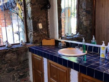 Rancho Privilegiado de 40 Hectáreas con Bella Ecología ( árboles de encinos, robles, ocotes y eucaliptos) y planicies. Delimitado totalmente.
