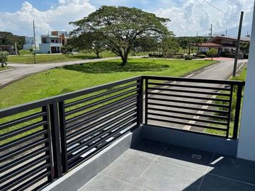 BRANDNEW HOUSE AND LOT FOR SALE IN WEST WING RESIDENCES LAGUNA