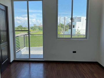 BRANDNEW HOUSE AND LOT FOR SALE IN WEST WING RESIDENCES LAGUNA