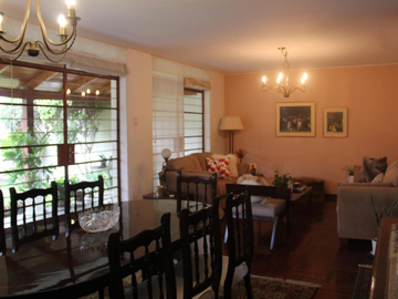VENTA DE CASA EN LAS MAGNOLIAS SURCO