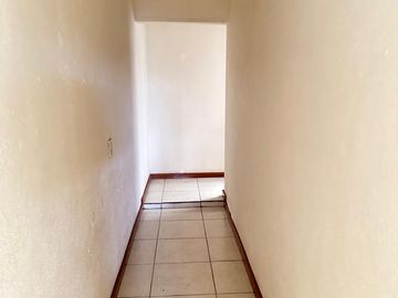 Se vende casa en la colonia Félix Ireta con dos unidades rentables cerca de ventura puente