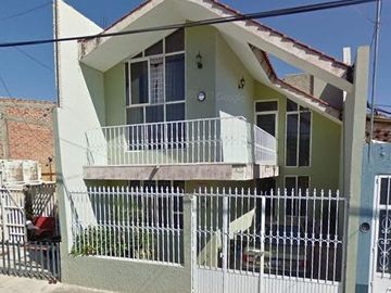 VENTA DE CASA AV DEL SOL LA AURORA ZAMORA MICHOACAN