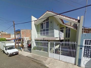VENTA DE CASA AV DEL SOL LA AURORA ZAMORA MICHOACAN
