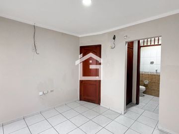 Casa en Venta en Conjunto Privado de Urb. San Patricio, Machala