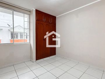 Casa en Venta en Conjunto Privado de Urb. San Patricio, Machala