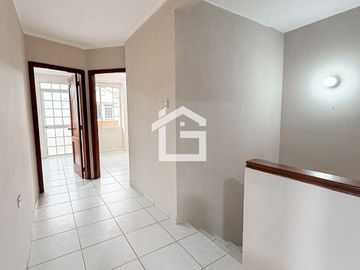 Casa en Venta en Conjunto Privado de Urb. San Patricio, Machala