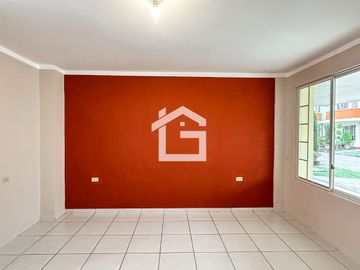 Casa en Venta en Conjunto Privado de Urb. San Patricio, Machala