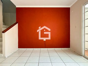 Casa en Venta en Conjunto Privado de Urb. San Patricio, Machala