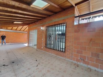 CASA EN VENTA EL CASTILLO JAMUNDI