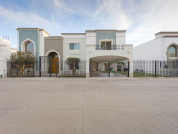 SE VENDE CASA EN LA RIOJA PONIENTE