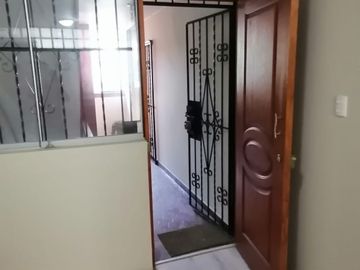 Departamento en Surco por parque de la amistad  3er. piso  68.30 m2 $ 86,000