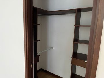 VENTA DE APARTAMENTO BIEN UBICADO