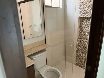 VENTA DE APARTAMENTO BIEN UBICADO
