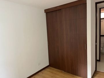 VENTA DE APARTAMENTO BIEN UBICADO