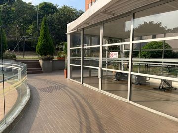 VENTA DE APARTAMENTO BIEN UBICADO