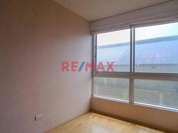 Departamento En Venta Frente Al Mar En La Perla