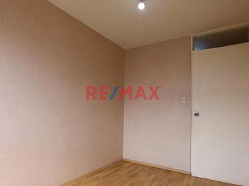 Departamento En Venta Frente Al Mar En La Perla