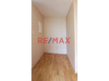 Departamento En Venta Frente Al Mar En La Perla