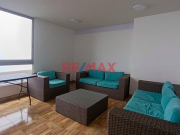 Departamento En Venta Frente Al Mar En La Perla