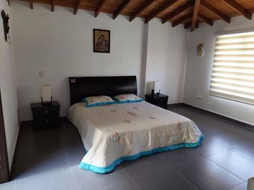VENTA CASA EN SANTUARIO (ANTIOQUIA)