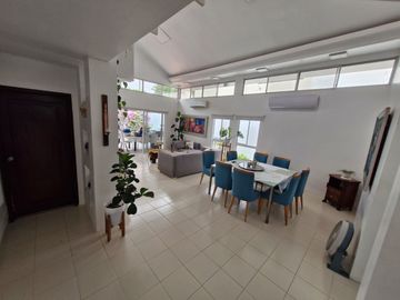 CASA EN VENTA, PUERTO AZUL, KM 11.5 VIA LA COSTA