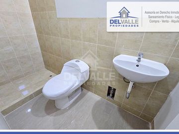 Vive en una Zona Segura y Exclusiva: Miraflores Country Club