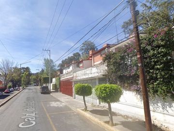 Se vende preciosa casa en Colina del Sur !!!