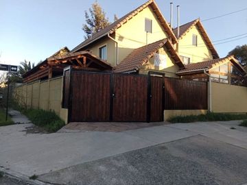 VENDE CASA EN BARRIO LAS ROSAS DE MACHALI RANCAGUA