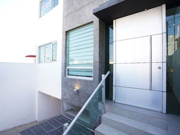 Hermosa Casa en Cortijo San Agustin