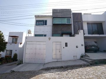 Hermosa Casa en Cortijo San Agustin