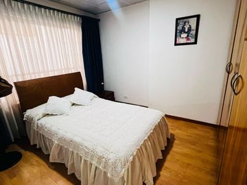 SE VENDE HERMOSA CASA REMODELADA EN COLSEGUROS (ALTA SUIZA )