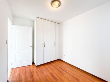 Venta De Departamento En Mayorazgo-Ate