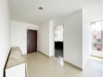Venta De Departamento En Mayorazgo-Ate