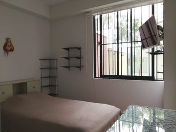 VENDO DEPARTAMENTO EN PRIMER PISO- MIRAFLORES