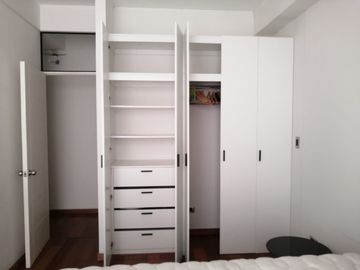 VENDO DEPARTAMENTO EN PRIMER PISO- MIRAFLORES