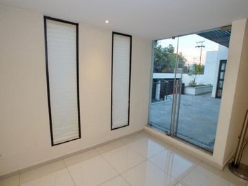 Residencia a la venta en Novelistas Ciudad Satelite