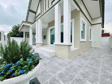 Single-storey detached house for sale, newly renovated, Senseer Home Village, Ao Udom, Sriracha, Chonburi