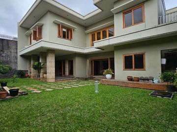 RUMAH LUAS SEMI FURNISH at Jl MAS PUTIH, PERMATA HIJAU