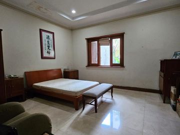 RUMAH LUAS SEMI FURNISH at Jl MAS PUTIH, PERMATA HIJAU