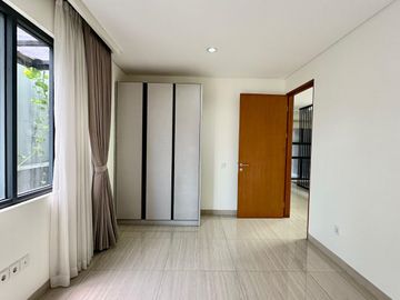 For Rent House at Cipete South Jakarta