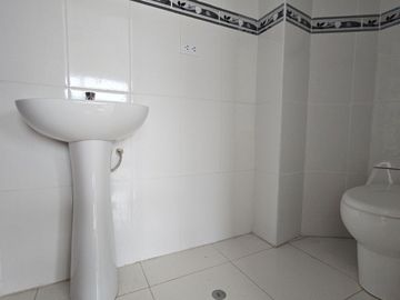 VENDO DEPARTAMENTO 171M2 LOS PARRALES SURCO